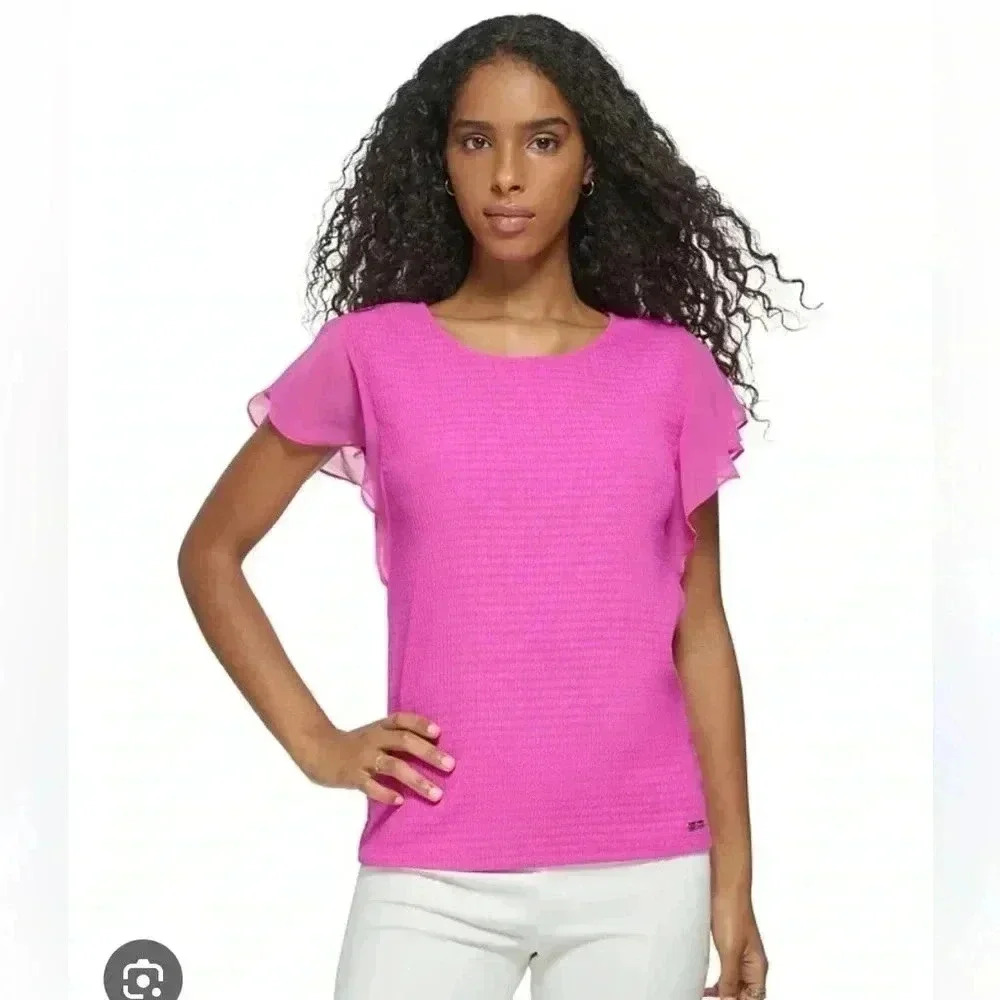 💕3/$25💕 Calvin Klein Women's Flutter Sleeve Smocked Top